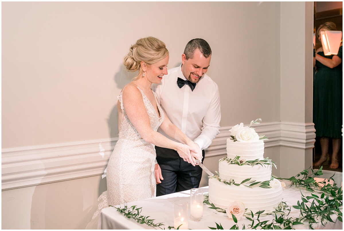 Wedding cake cutting | The Castaway Burbank Wedding by Peter and Bridgette